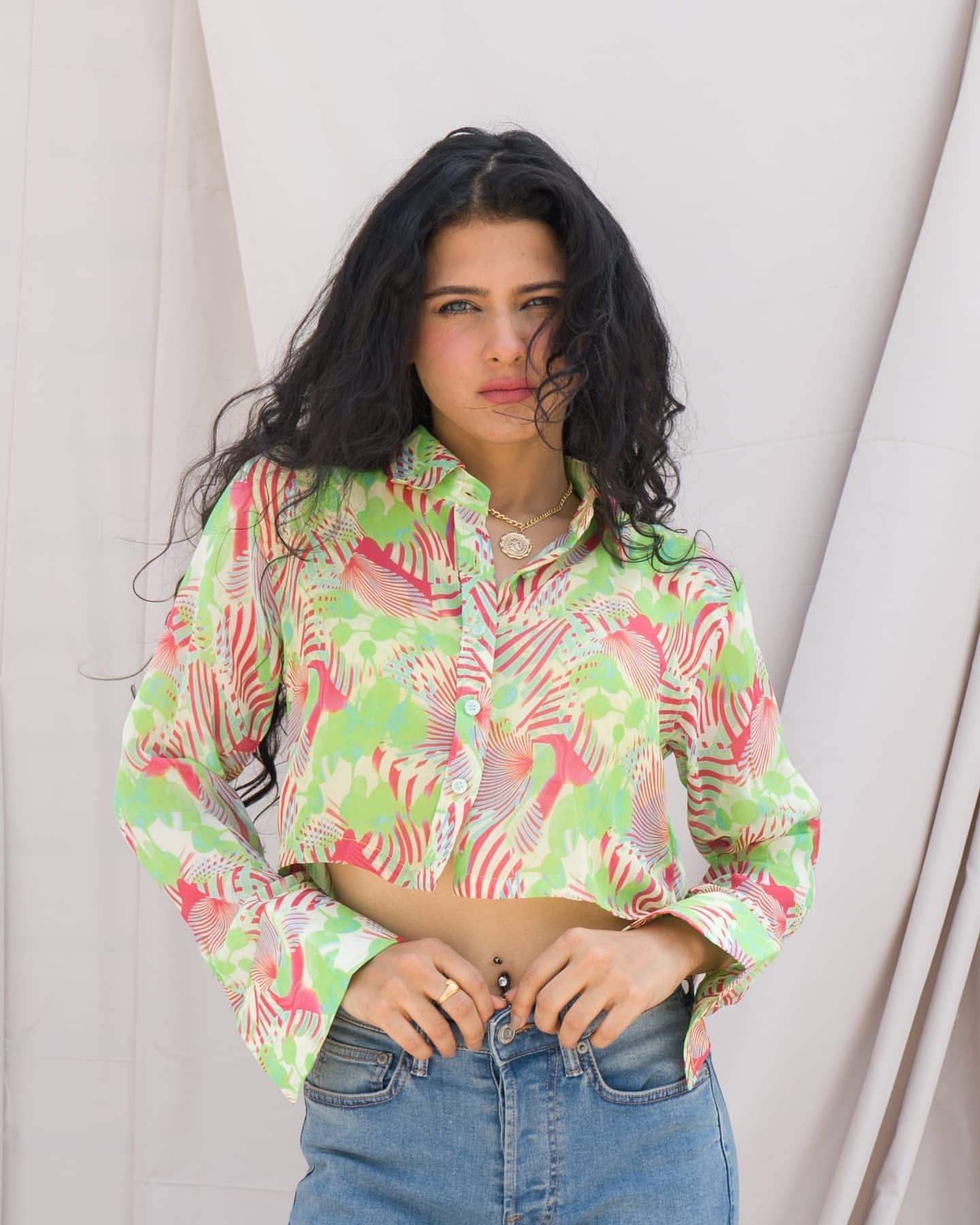 Green-Pink Abstract Print Cropped Shirt