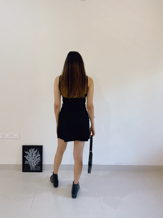 Classic Black Mini Skirt – High Rise Cotton Basic