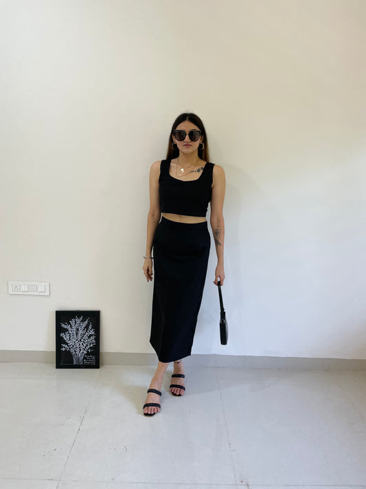 Black Pencil Skirt – High Rise Long Slim Fit